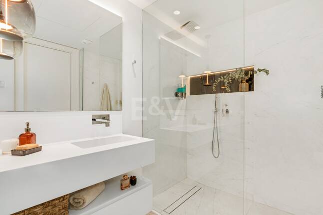 Luxuriöses Penthouse mit atemberaubendem Meerblick in Palo Alto