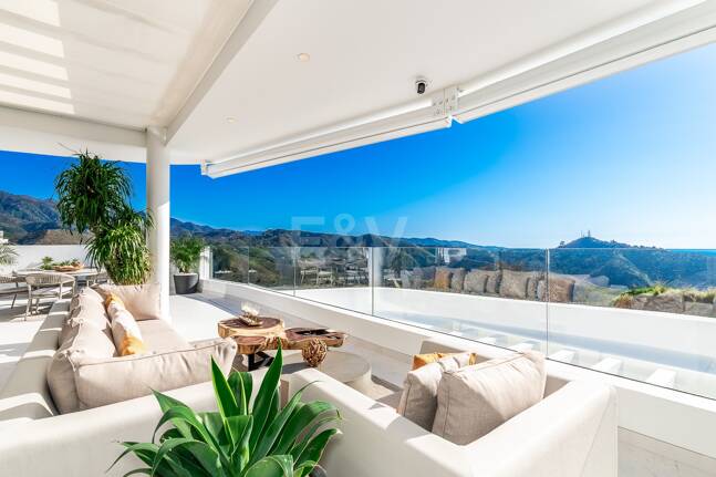 Luxuriöses Penthouse mit atemberaubendem Meerblick in Palo Alto