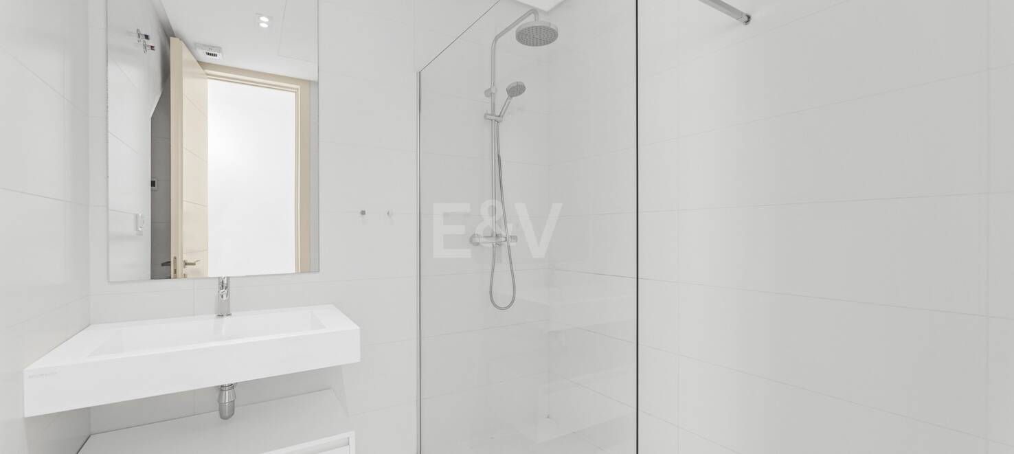 Duplex takvåning med öppen utsikt i La Alquería