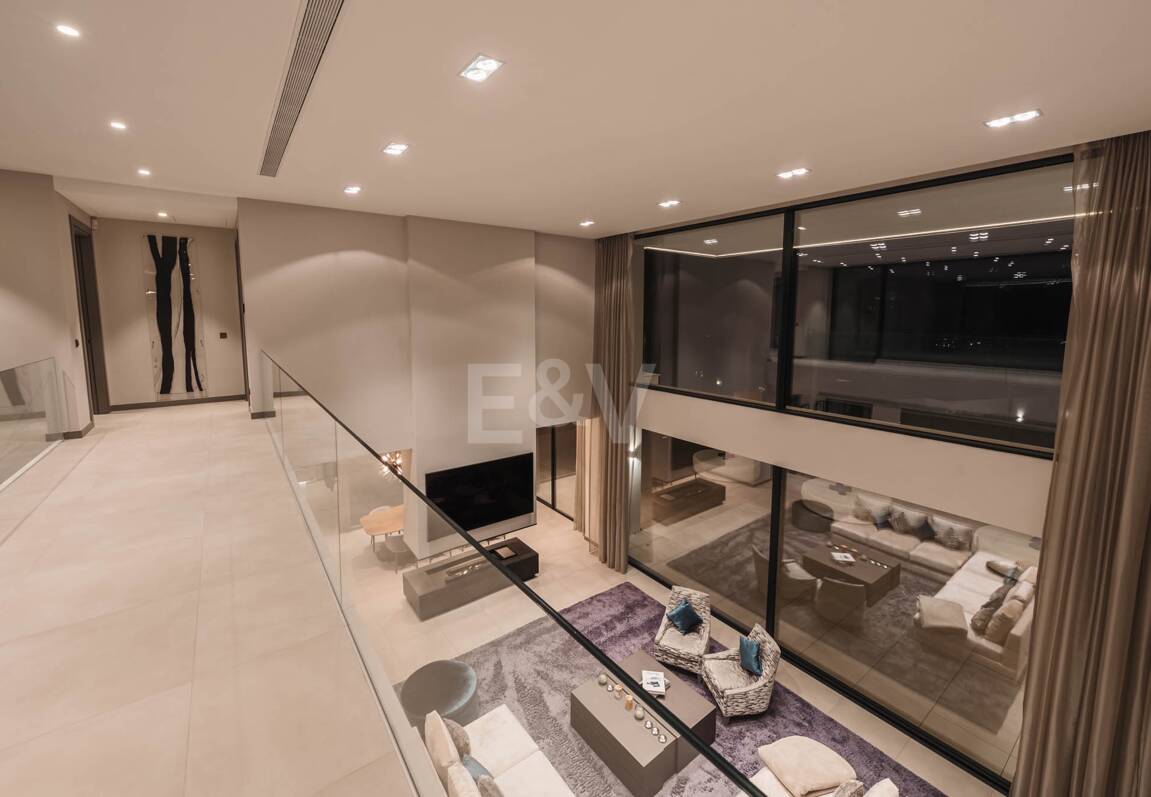 Elegant lyx Villa i El Madroñal med hisnande havsutsikt