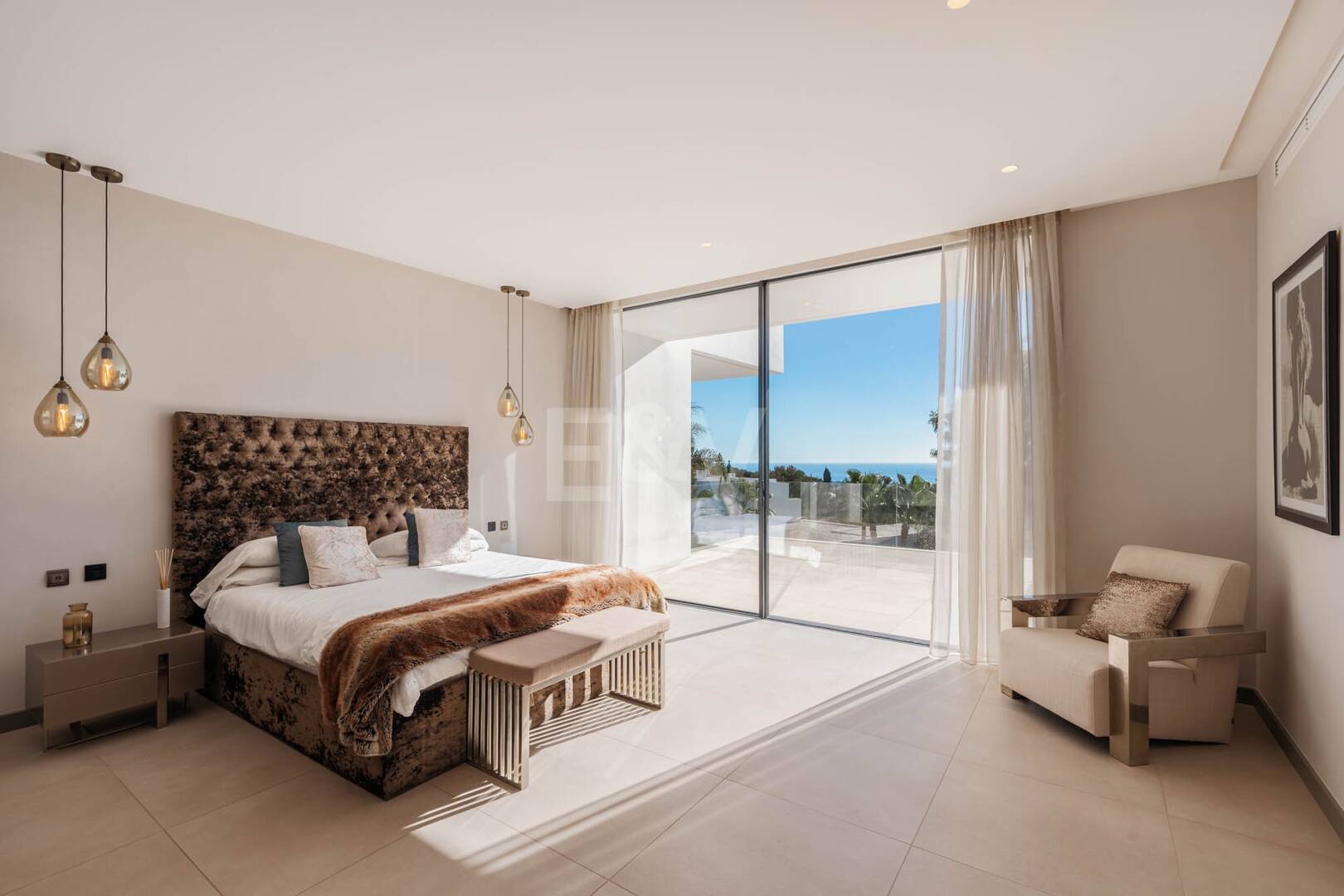 Elegante luxus Villa in El Madroñal mit atemberaubenden Meerblick