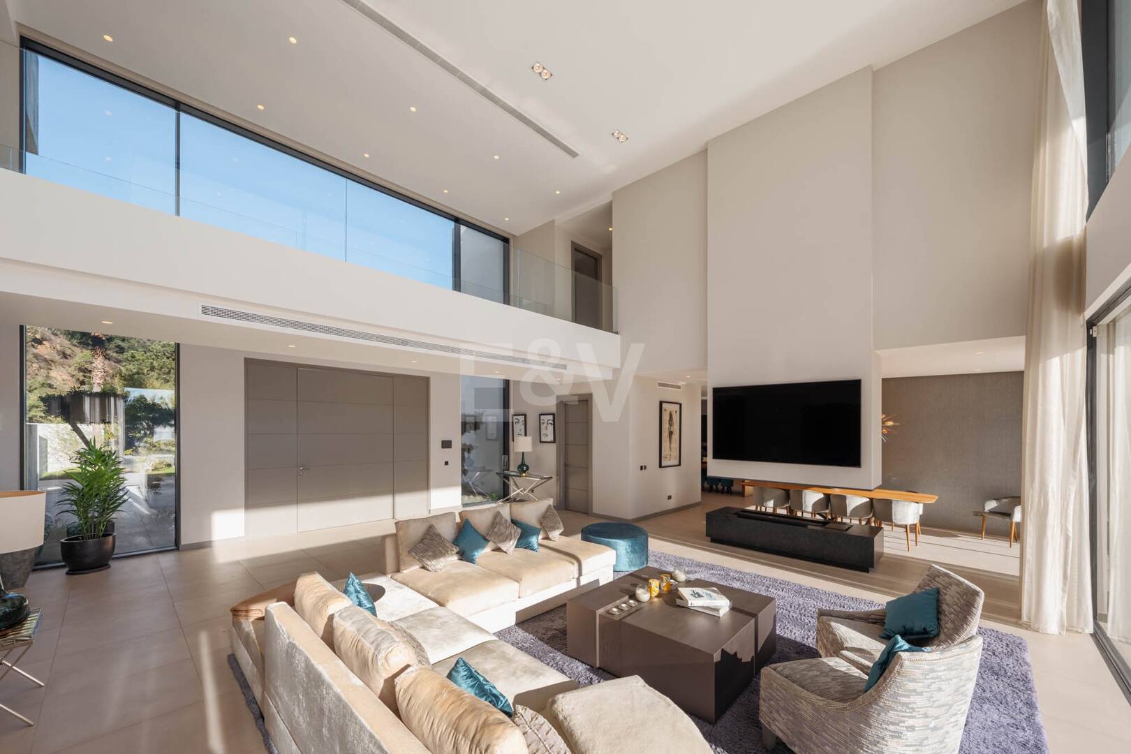 Elegante luxus Villa in El Madroñal mit atemberaubenden Meerblick