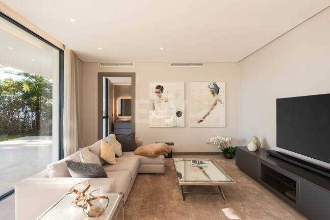 Elegant lyx Villa i El Madroñal med hisnande havsutsikt