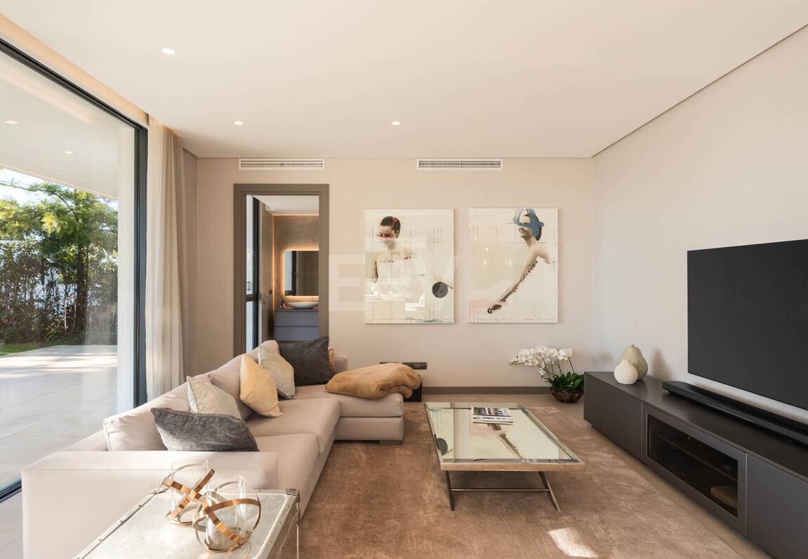 Elegant lyx Villa i El Madroñal med hisnande havsutsikt