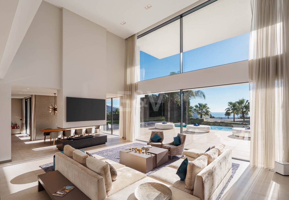 Elegant lyx Villa i El Madroñal med hisnande havsutsikt