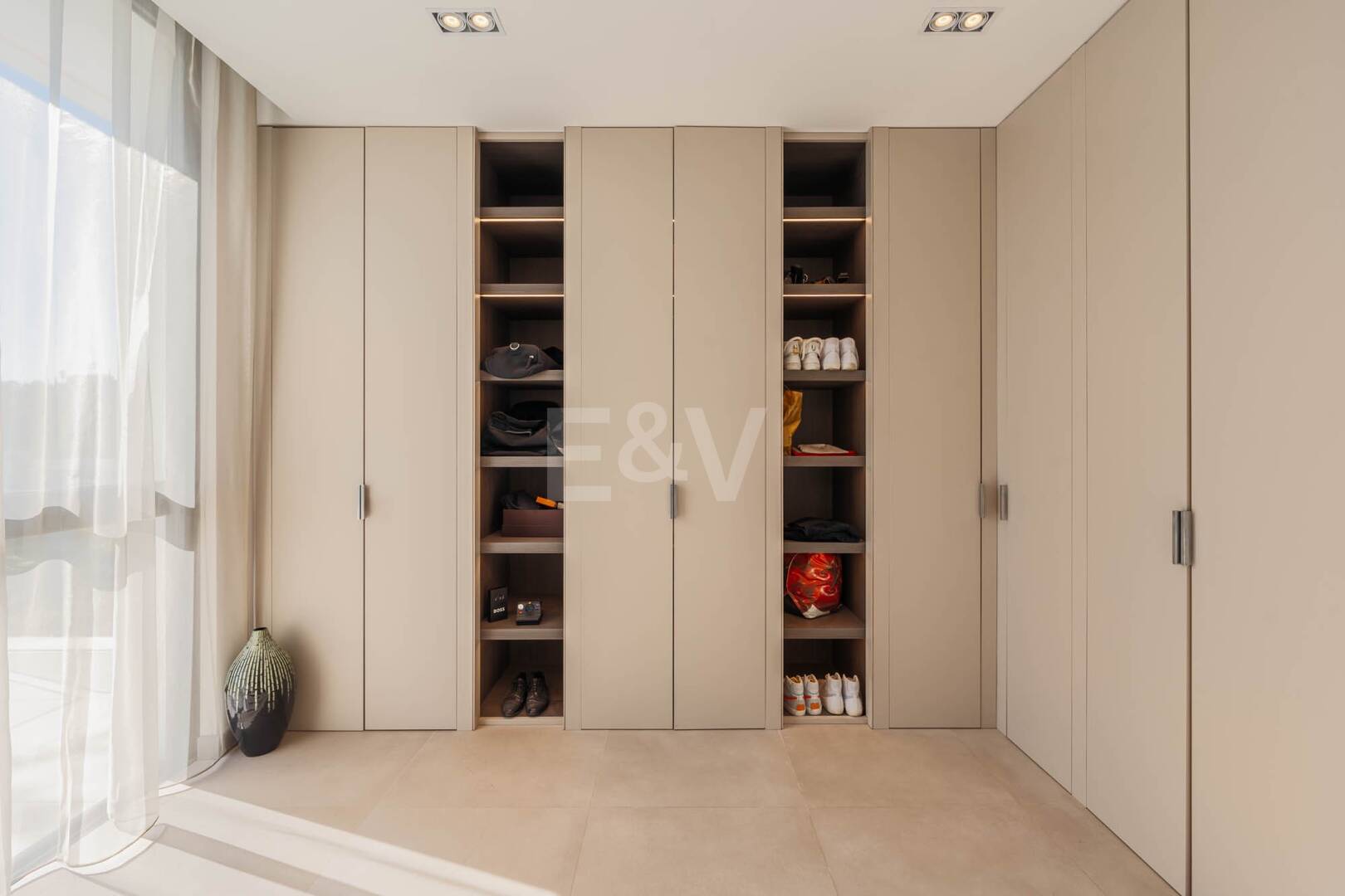 Elegant lyx Villa i El Madroñal med hisnande havsutsikt