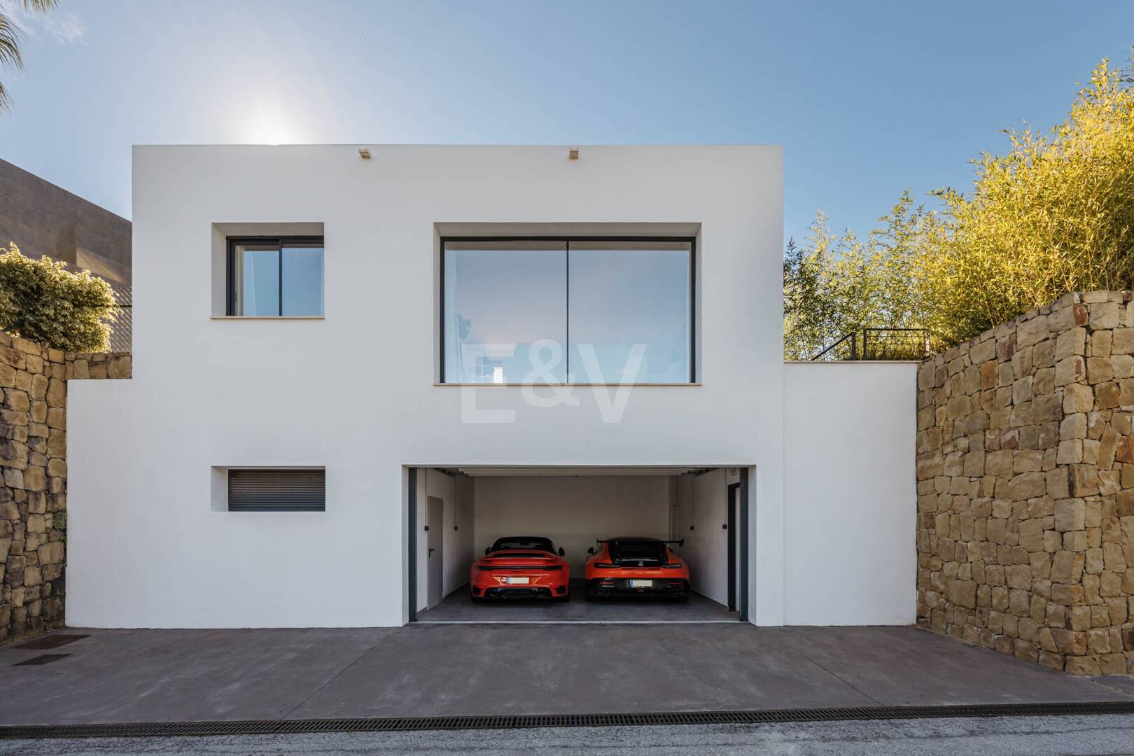 Elegante luxus Villa in El Madroñal mit atemberaubenden Meerblick