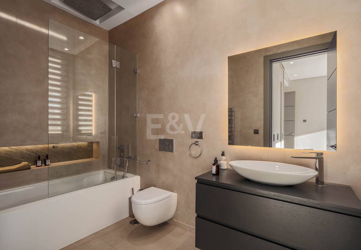 Elegant lyx Villa i El Madroñal med hisnande havsutsikt