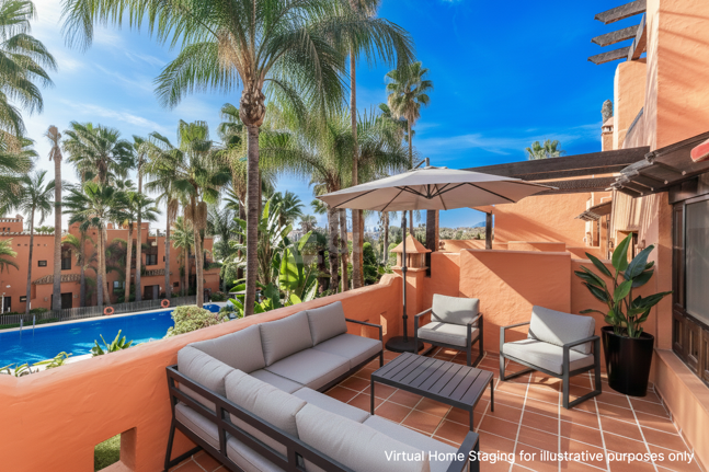 Doppelhaushälfte in einer geschlossenen Wohnanlage in der Nähe von Puente Romano