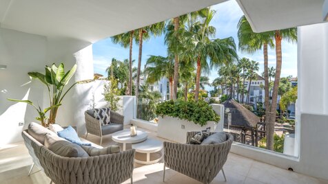 Duplex exclusif de quatre chambres à Puente Romano, Marbella