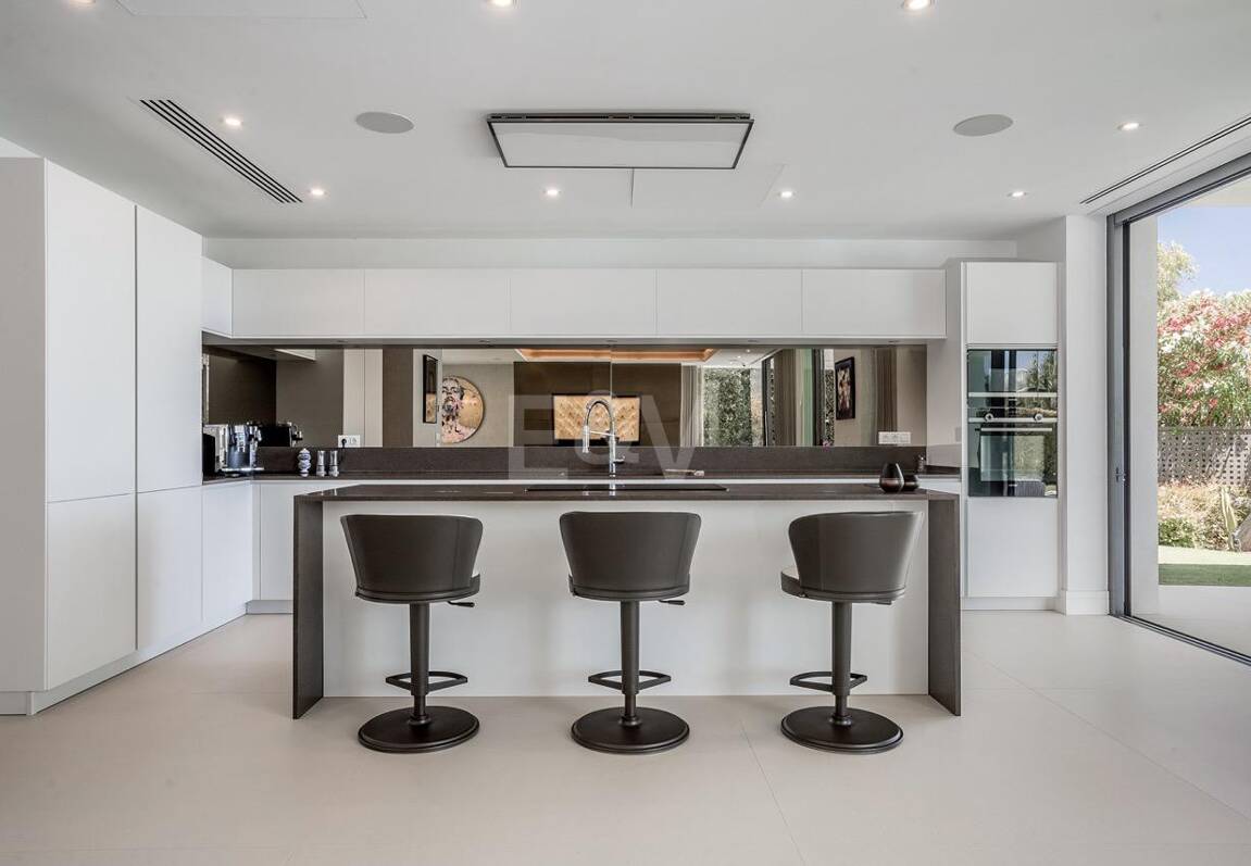 Elegant Villa med havsutsikt på Golden Mile