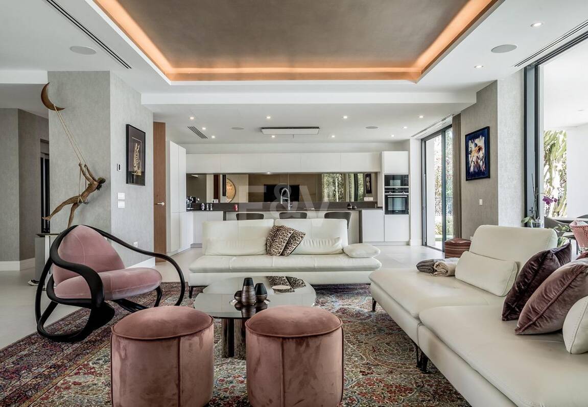 Elegant Villa med havsutsikt på Golden Mile