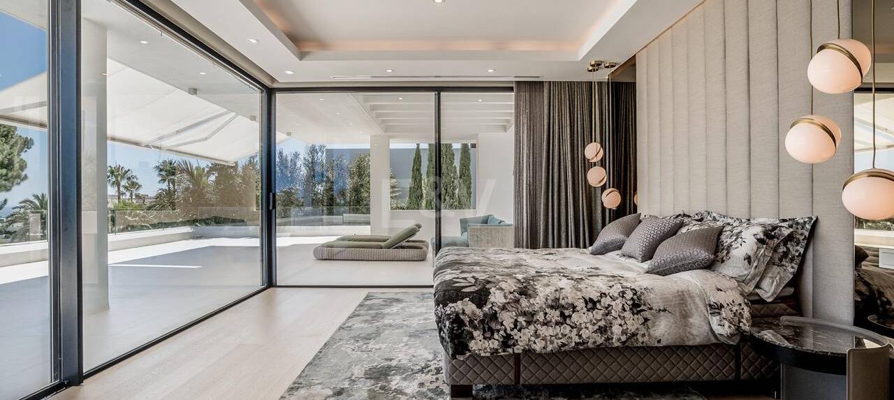 Elegant Villa med havsutsikt på Golden Mile