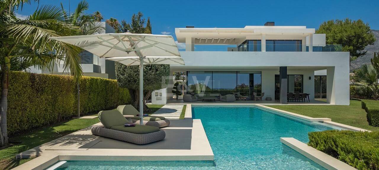 Elegant Villa med havsutsikt på Golden Mile