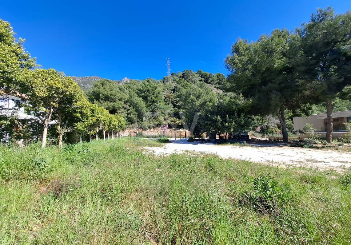 Terrain exclusif à Cascada de Camoján Une des adresses les plus prestigieuses de Marbella