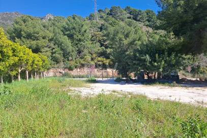 Exklusives Grundstück in Camoján - Toplage mit atemberaubendem Meerblick