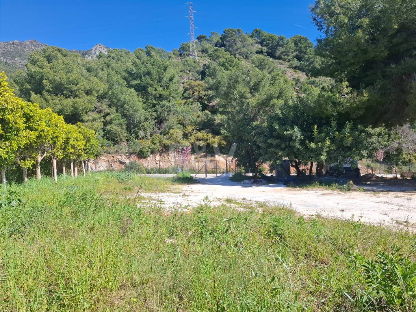Exklusives Grundstück in Camoján - Toplage mit atemberaubendem Meerblick