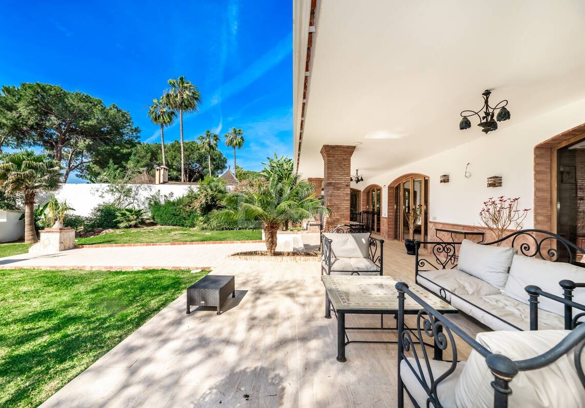 Elegante, nachhaltige Villa in mediterranen Stil in Nagüeles