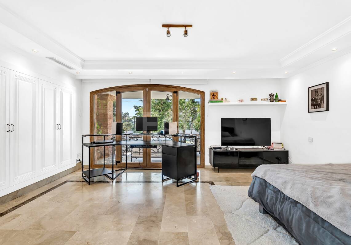 Elegante, nachhaltige Villa in mediterranen Stil in Nagüeles