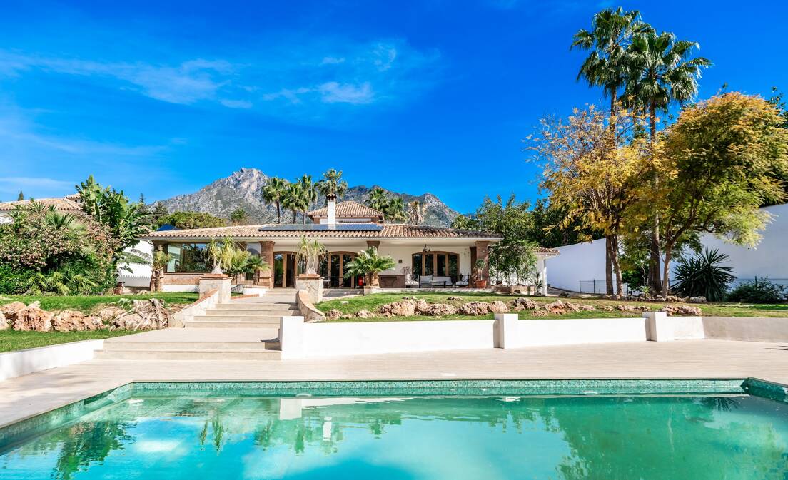 Elegant Mediterranean Style Villa with Sustainable Features in Nagüeles