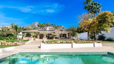 Elegante, nachhaltige Villa in mediterranen Stil in Nagüeles