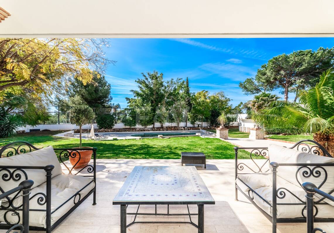 Elegante, nachhaltige Villa in mediterranen Stil in Nagüeles