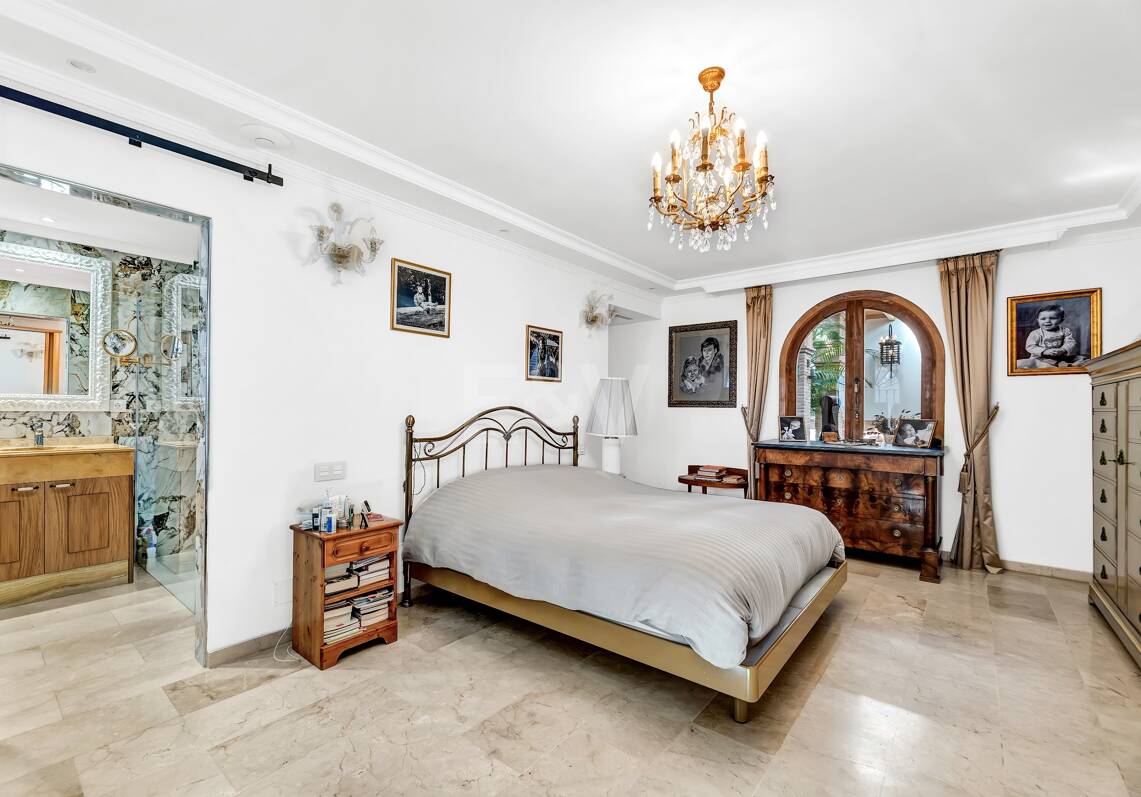 Elegante, nachhaltige Villa in mediterranen Stil in Nagüeles