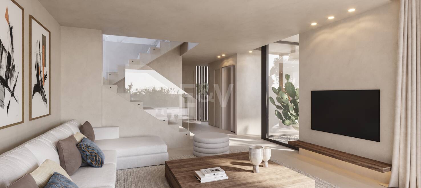 Modern Quality Villa on the Beach Side of the Golden Mile