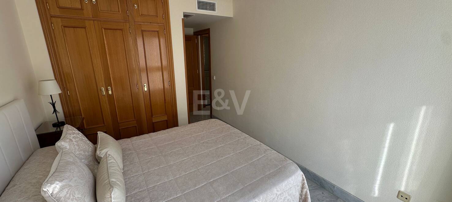 Elegant 3 bedroom flat with sea view in Marbella Centro walking distance the beach and all amenities.