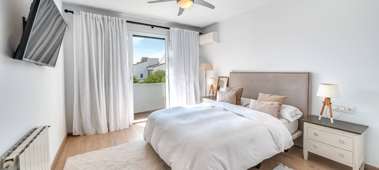 A Modern, One-of-a-Kind Townhouse on San Pedro Beach