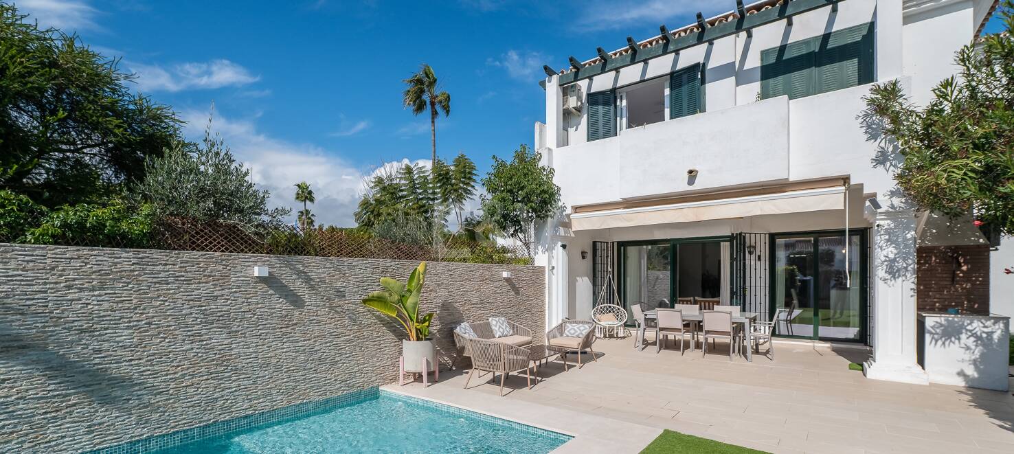 A Modern, One-of-a-Kind Townhouse on San Pedro Beach