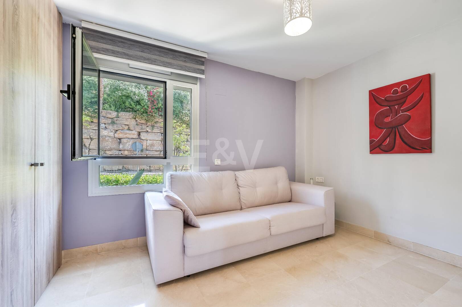 Moderno apartamento de 3 dormitorios con vistas al mar en Botanic, Benahavís!