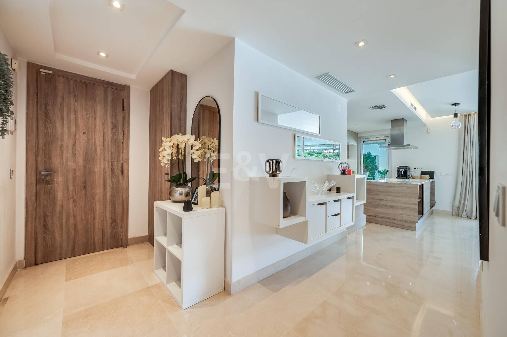 Modern 3 Bedroom Apartment with Sea Views in Botanic, Benahavís!