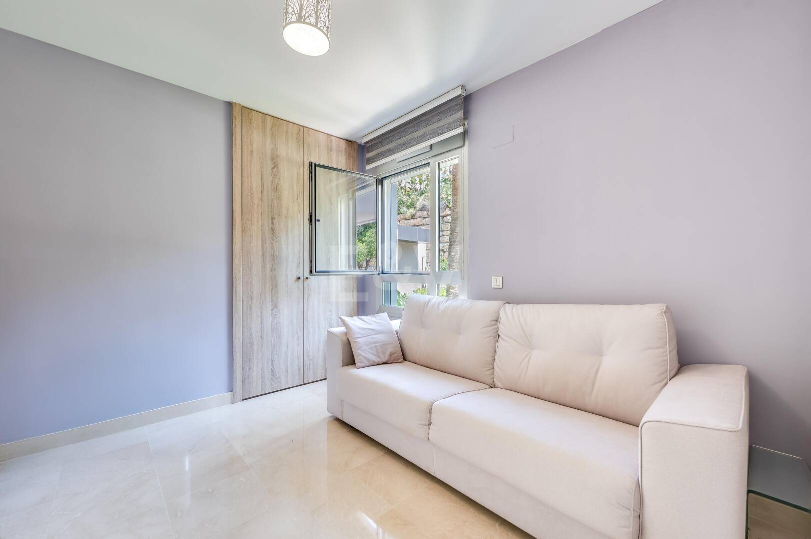 Modern 3 Bedroom Apartment with Sea Views in Botanic, Benahavís!