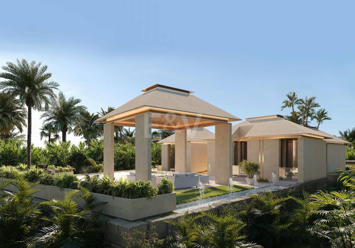 Contemporary Elegant Villa in Las Brisas