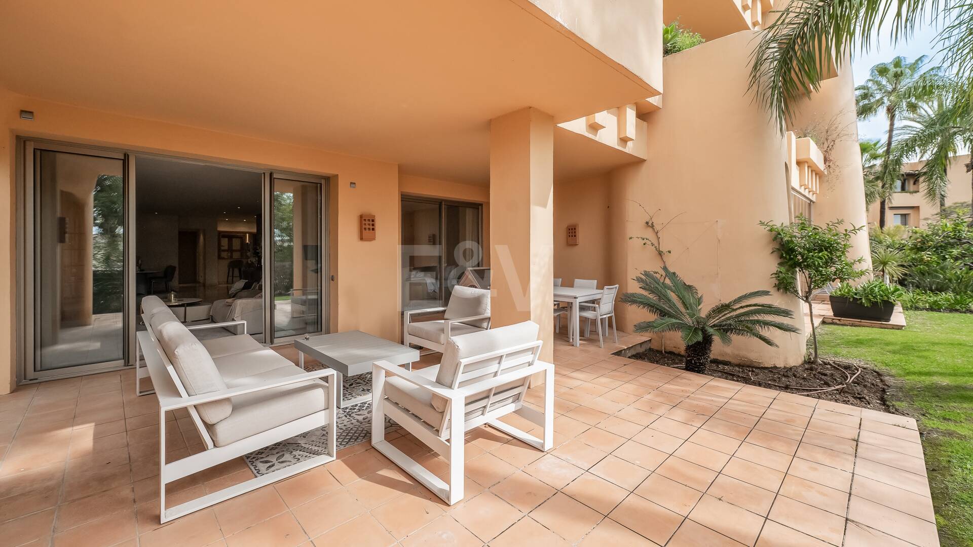 Sophisticated Garden Apartment in the Exclusive Mansion Club Community