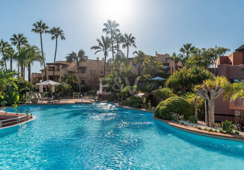 Sophisticated Garden Apartment in the Exclusive Mansion Club Community