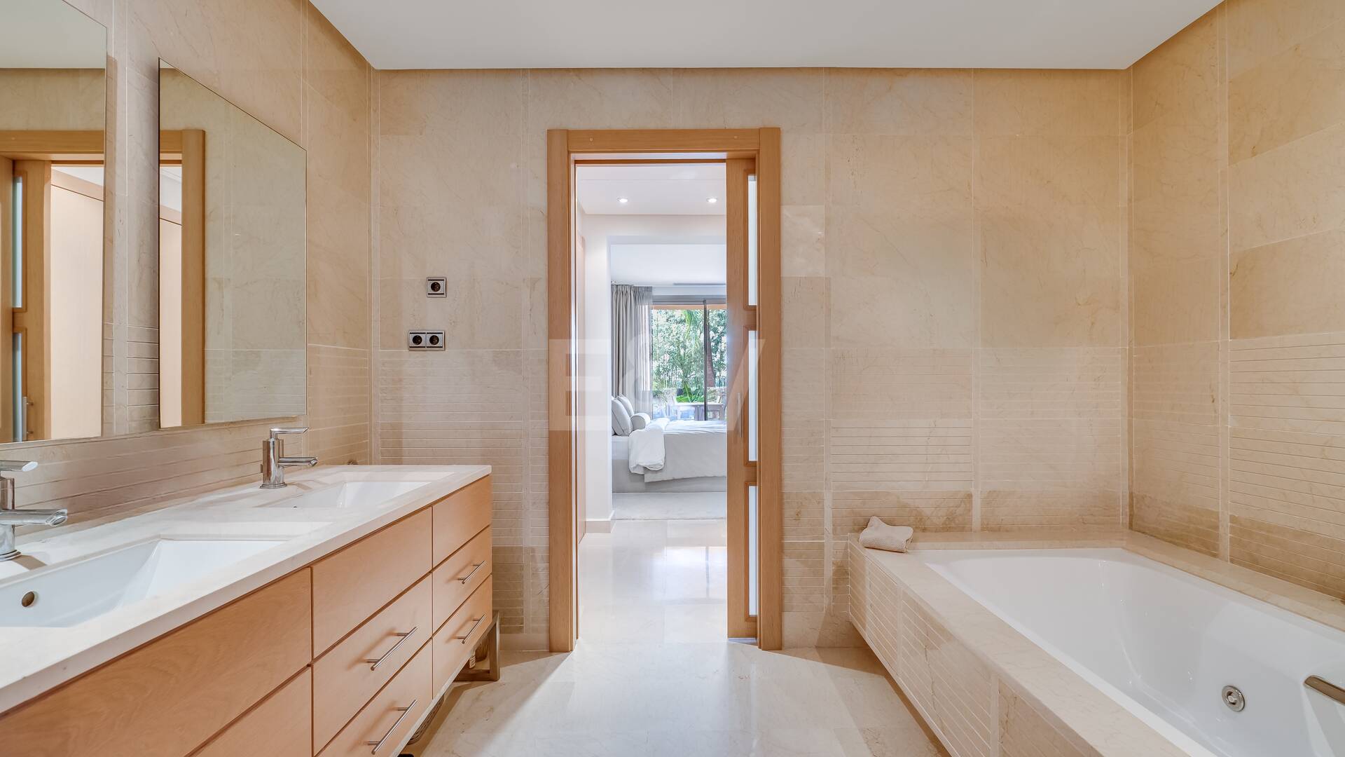 Sophisticated Garden Apartment in the Exclusive Mansion Club Community