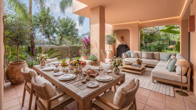 Sophisticated Garden Apartment in the Exclusive Mansion Club Community