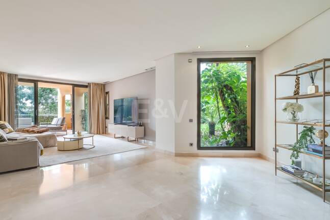 Sophisticated Garden Apartment in the Exclusive Mansion Club Community