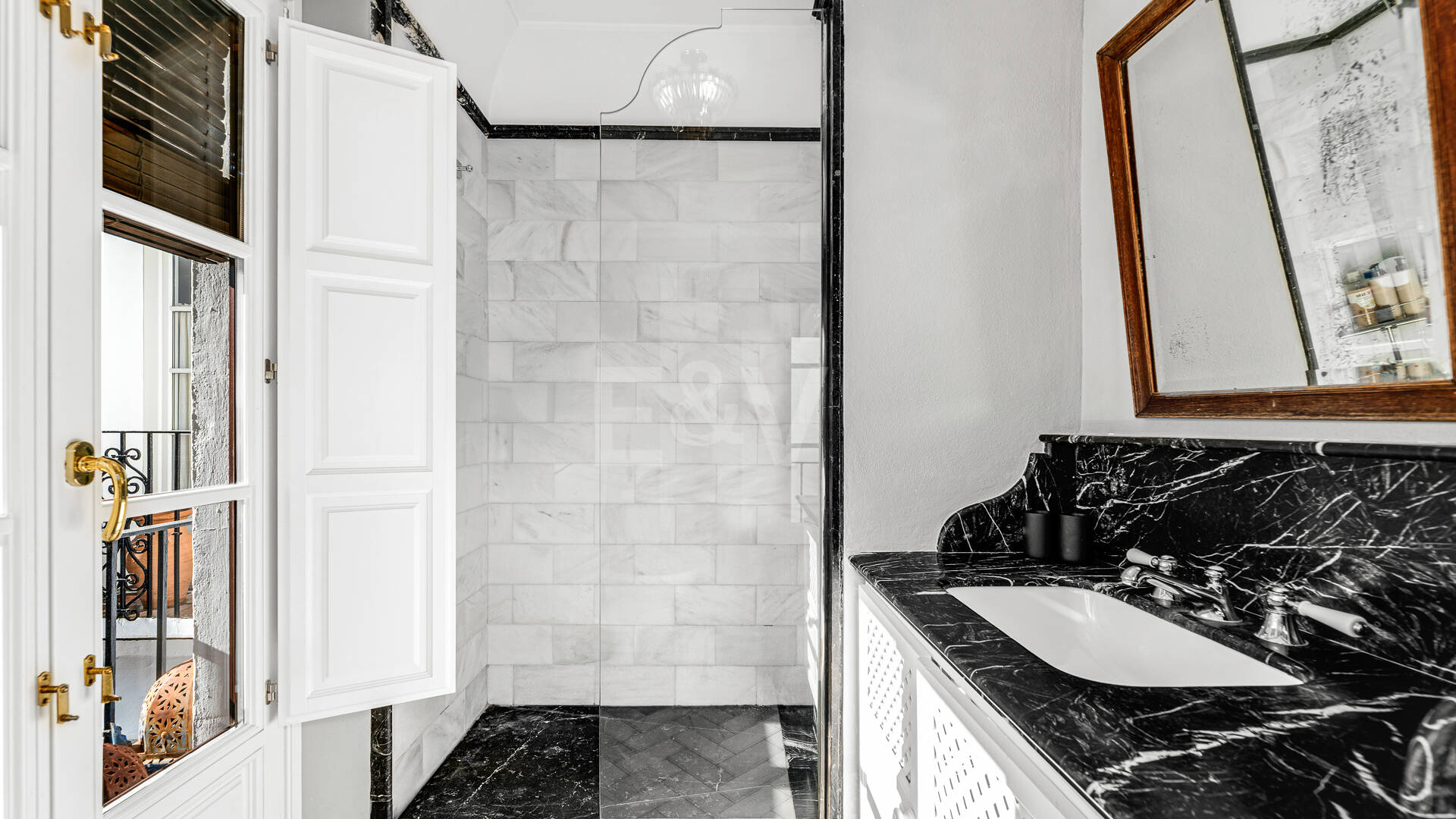 Charmantes Stadthaus mit Andalusischer Eleganz