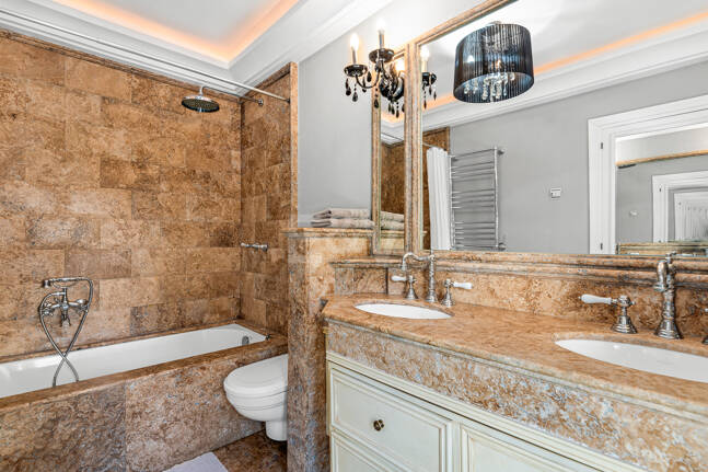 Charmantes Stadthaus mit Andalusischer Eleganz