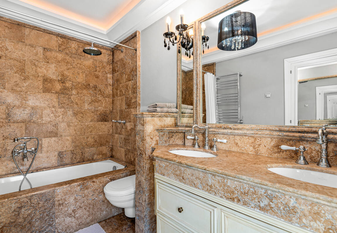 Charmantes Stadthaus mit Andalusischer Eleganz