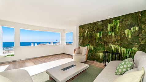 Amplio y moderno apartamento en Puerto Banús