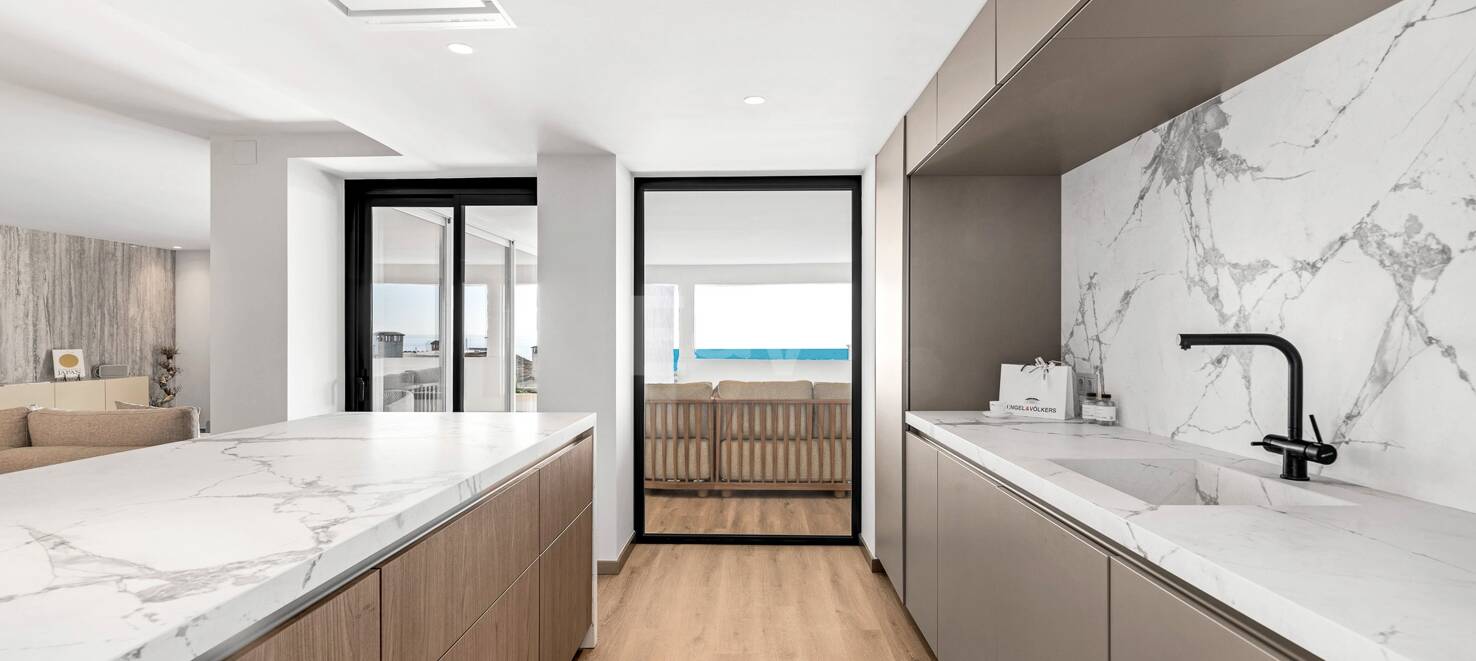 Rymlig och modern lägenhet i Puerto Banús