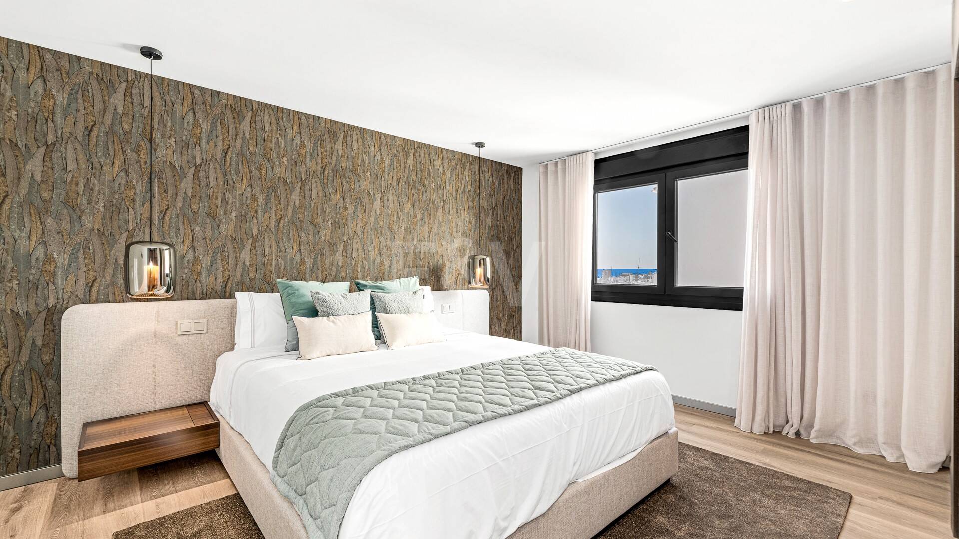 Amplio y moderno apartamento en Puerto Banús
