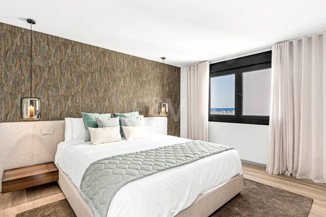 Spacious and modern apartment in Puerto Banús