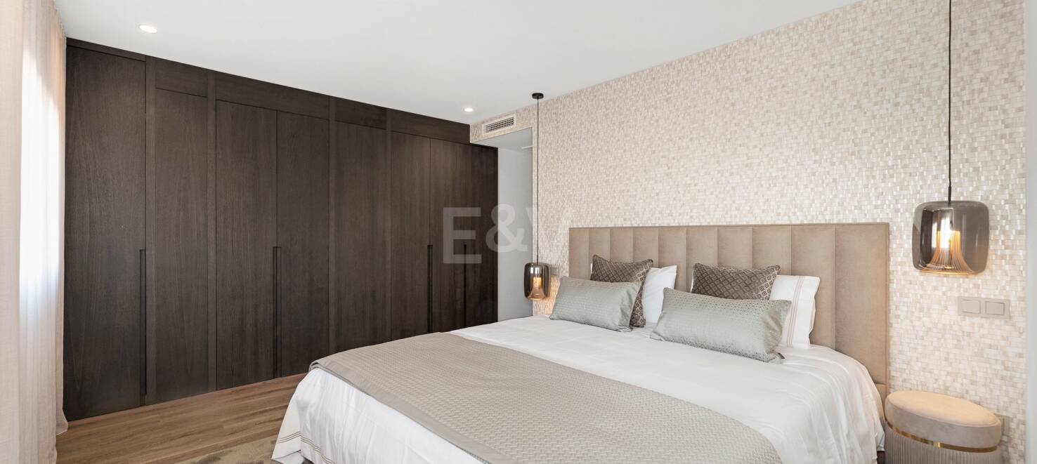 Rymlig och modern lägenhet i Puerto Banús