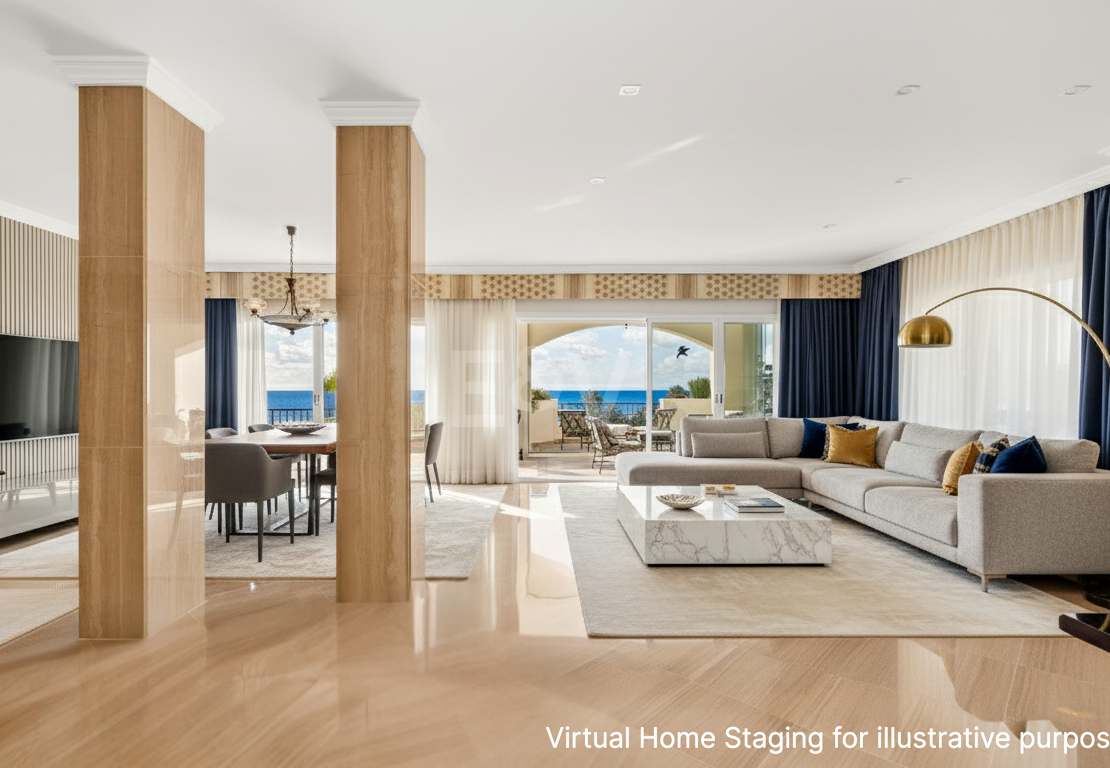 Lyx Frontline Beach Penthouse i Elviria med havsutsikt