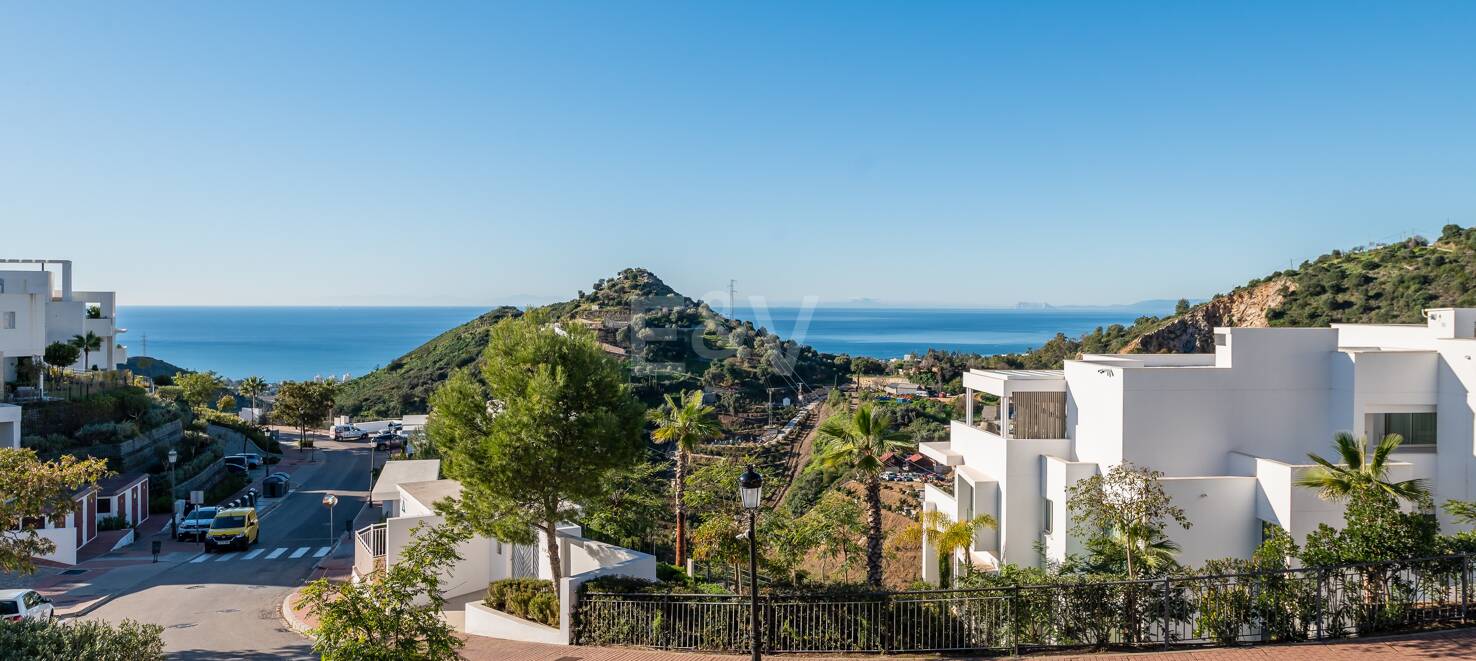 Exclusive Apartment with Sea Views in Palo Alto